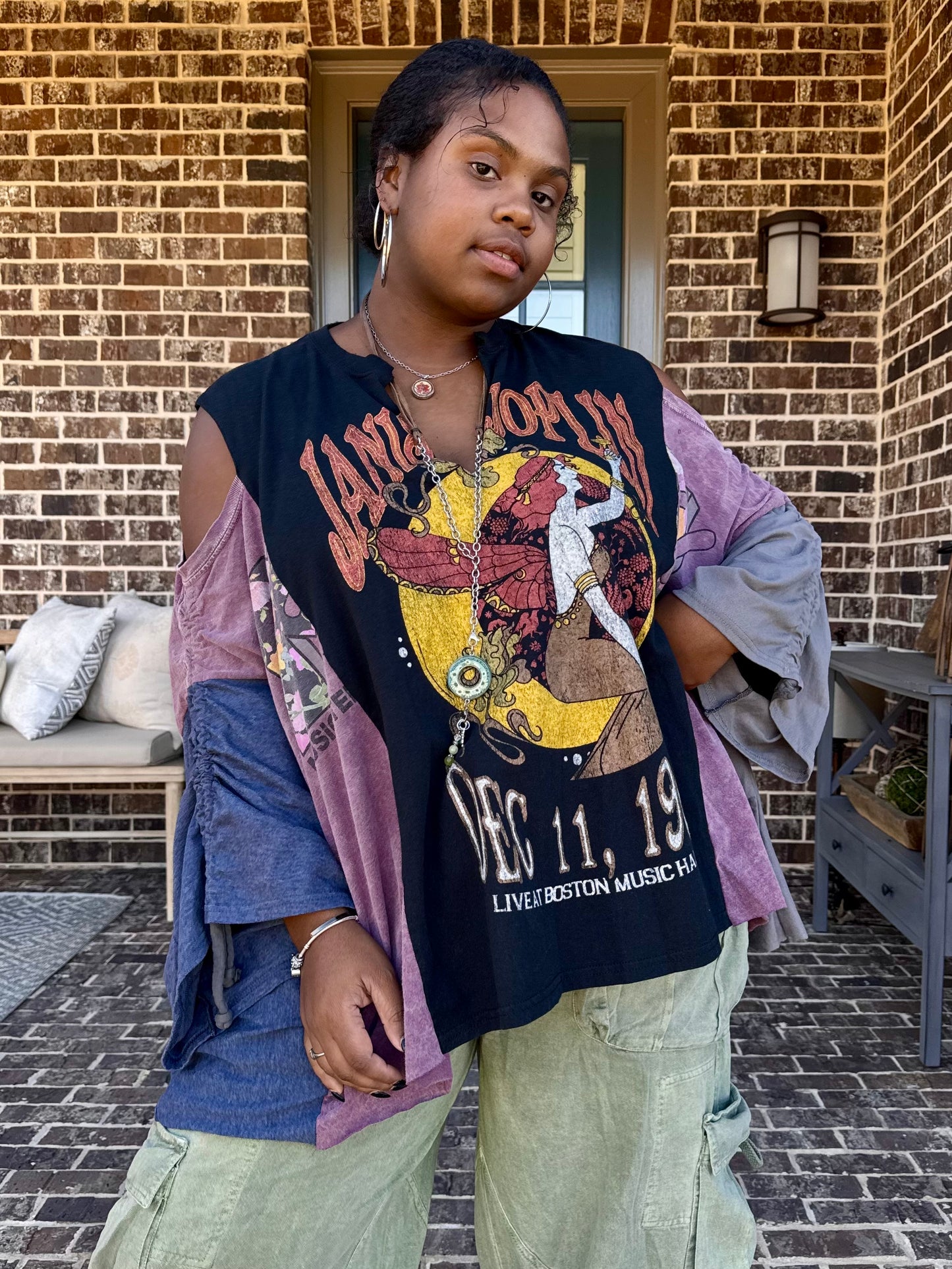 Large-3XL Janis Joplin Cold Shoulder Graphic Tee