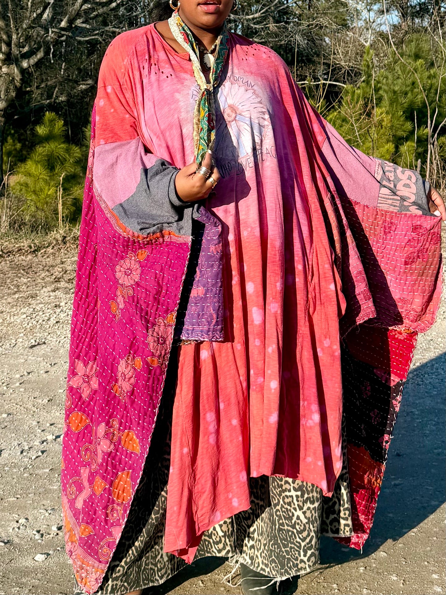 Medium-4XL Peace Swing Maxi Tee