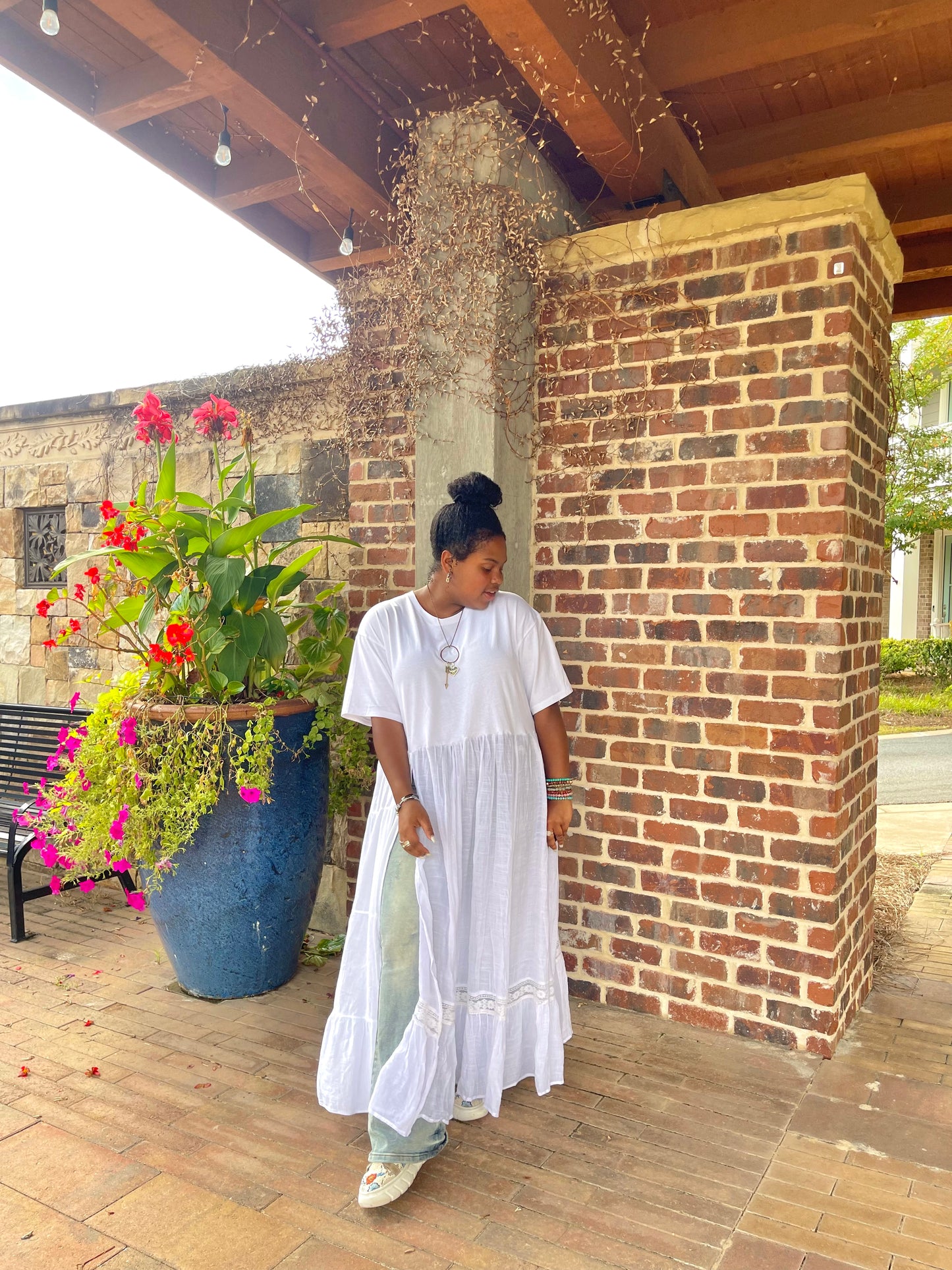 Small-1XL Solid White Maxi Tee
