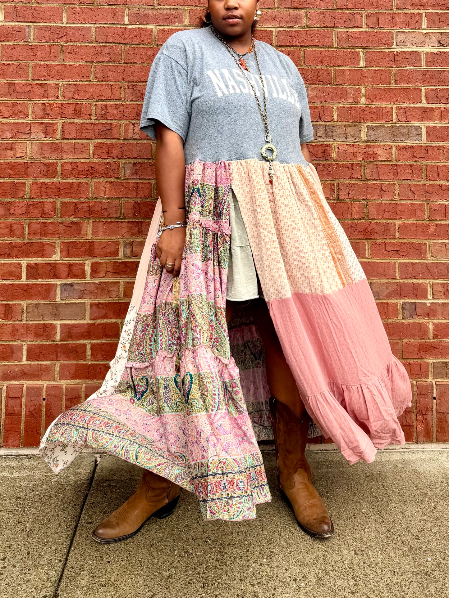 Medium-2XL Nashville Maxi Tee