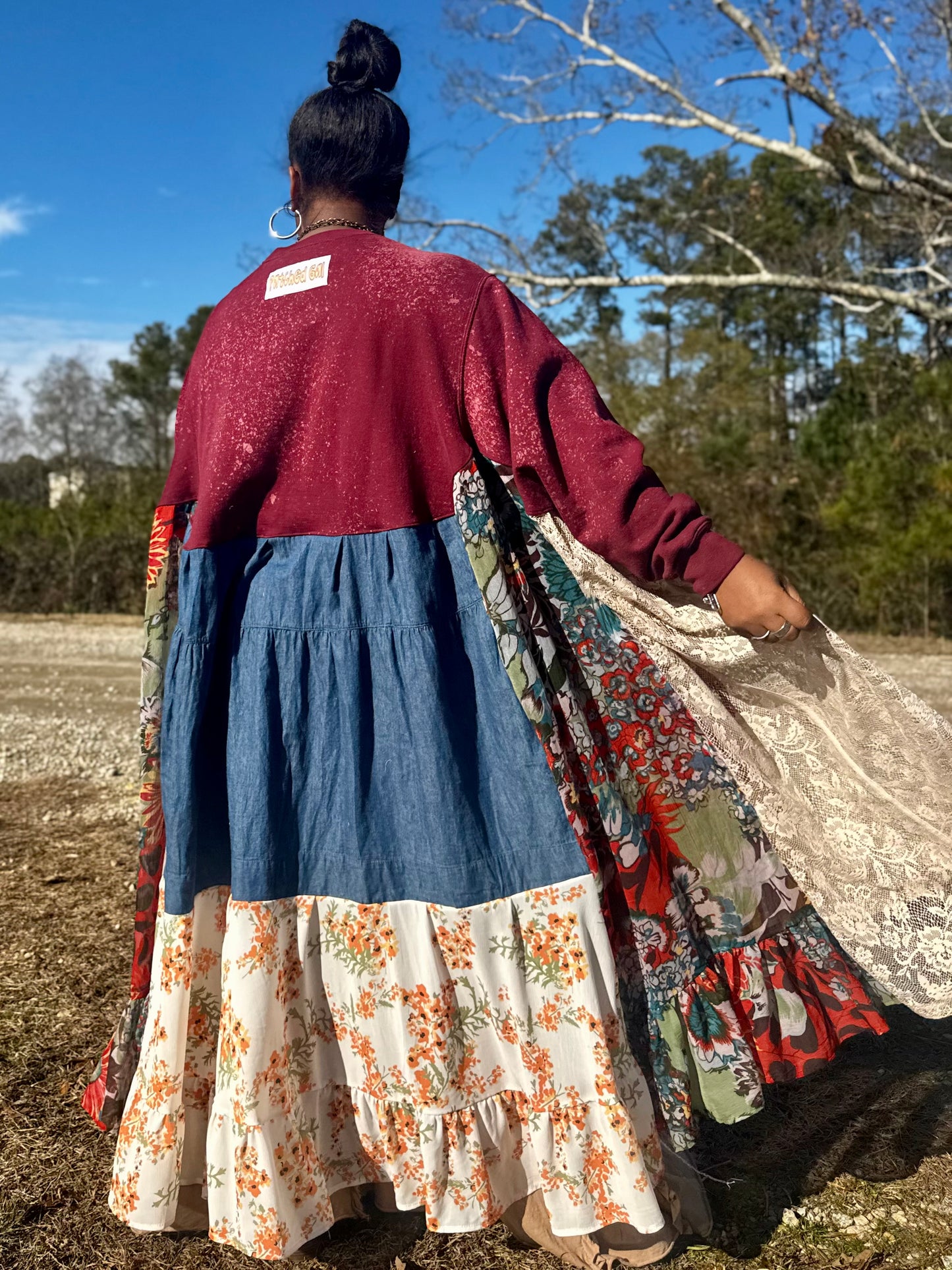 Medium-3XL KISS Crewneck Maxi Tee