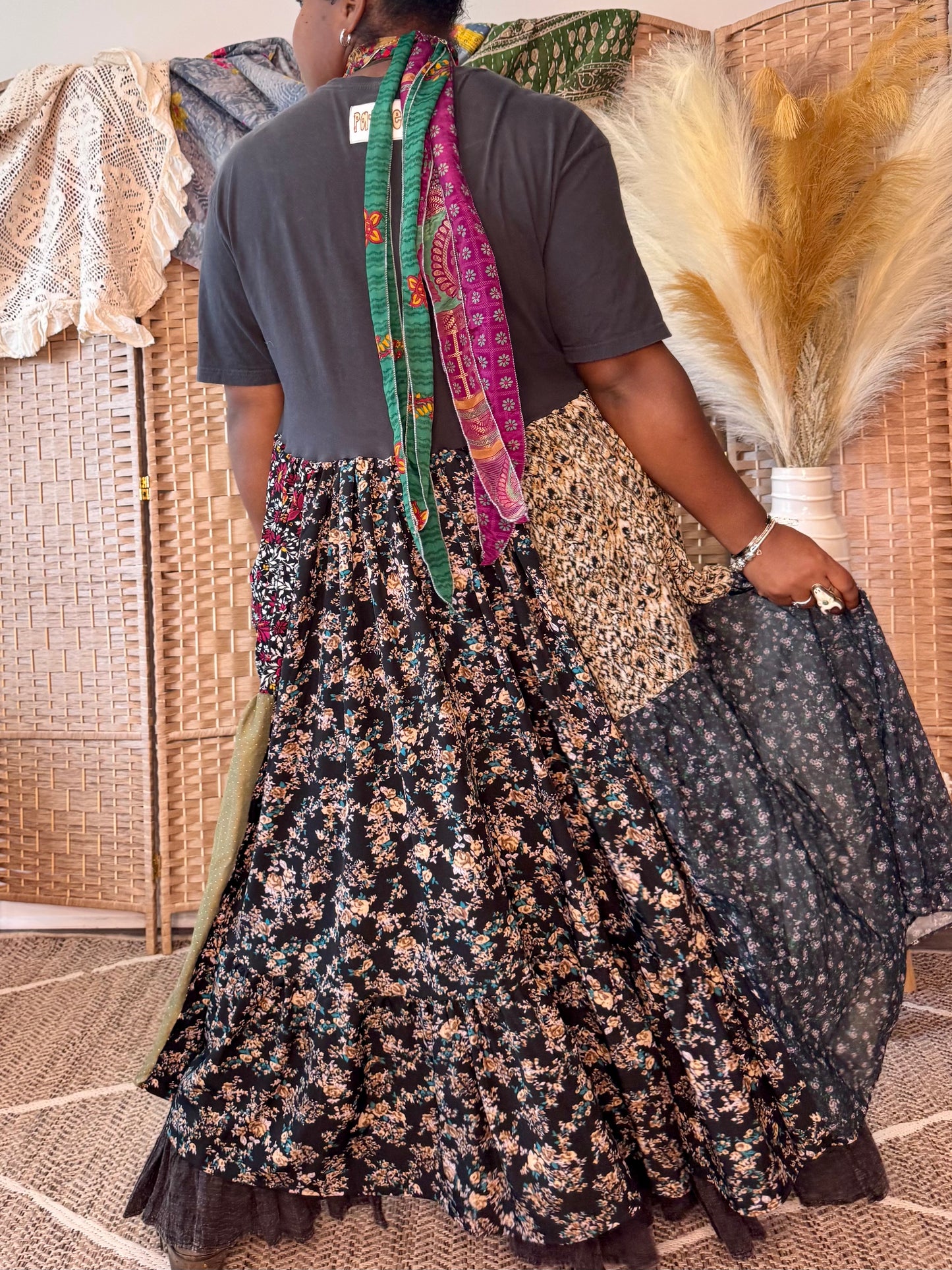 Extra Small- Extra Large Skull Maxi Tee