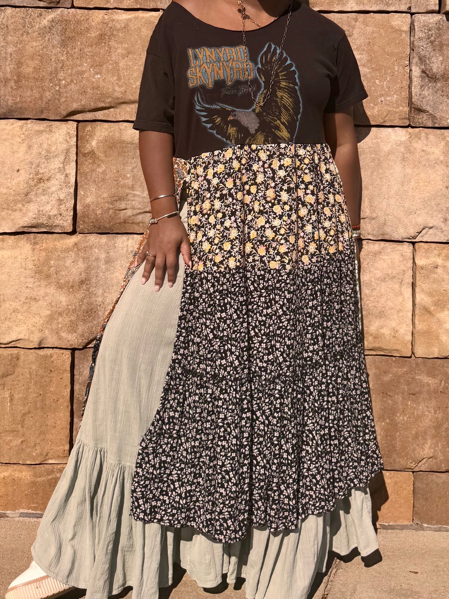 XXS-Extra Large Lynyrd Skynyrd Maxi Tee