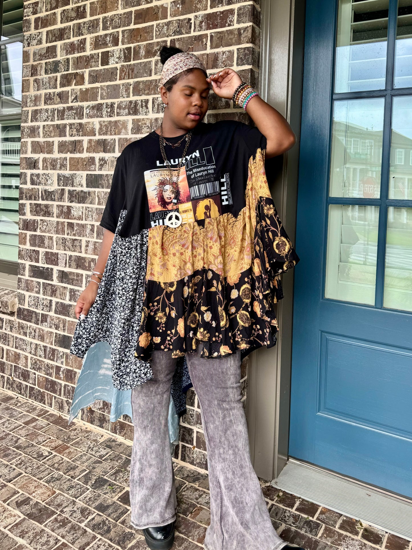 Large-3XL Lauryn Hill High Low Swing Tee