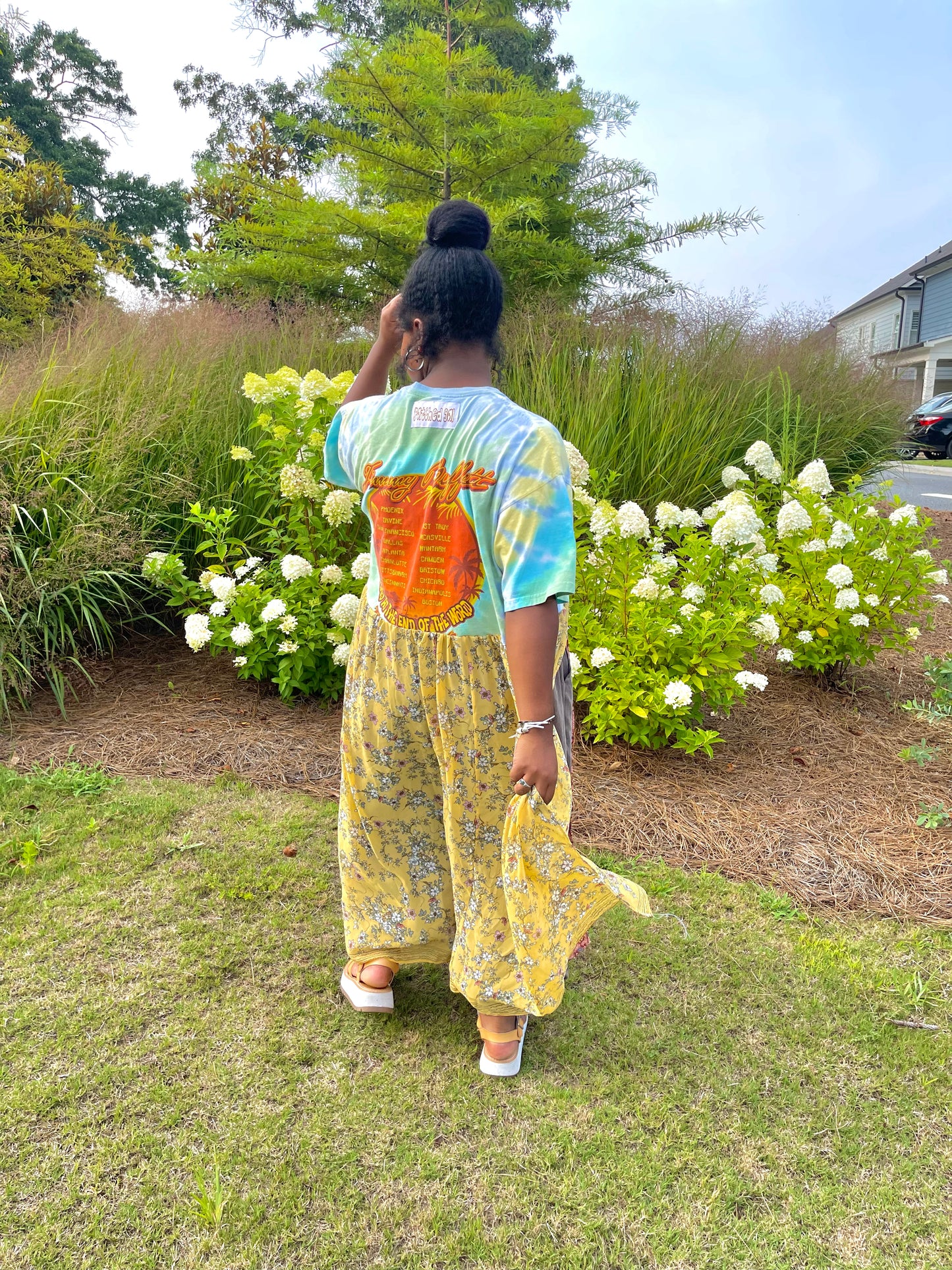 Small- Extra Large Jimmy Buffet Maxi Tee